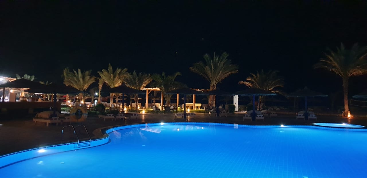 Pool Coral Sun Beach