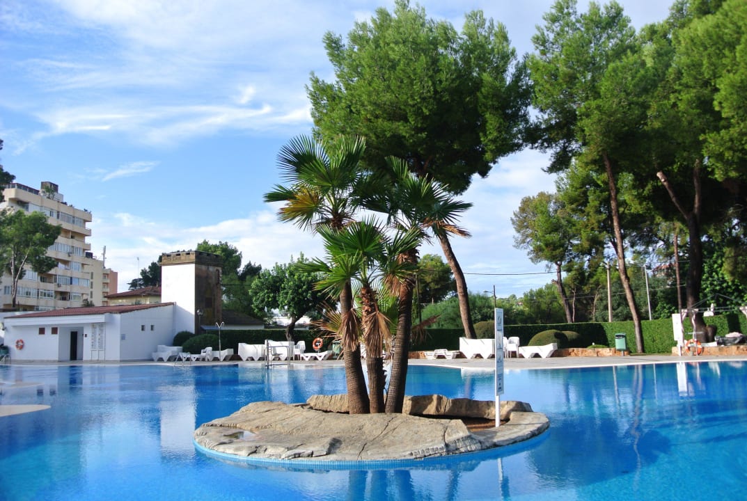 Schöne Poolanlage BQ Belvedere Hotel