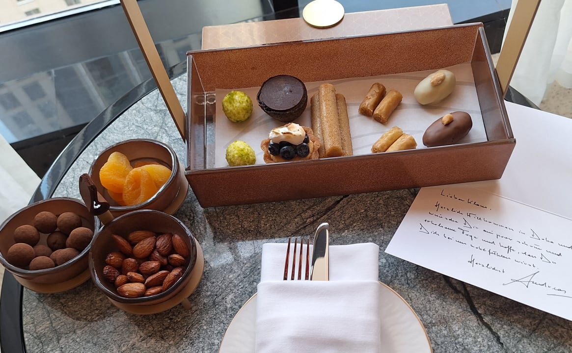 Gastro Waldorf Astoria Doha West Bay