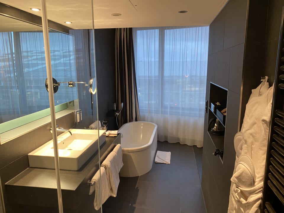 Zimmer Mövenpick Hotel Stuttgart Airport