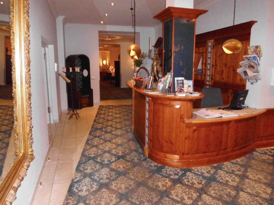 Die Rezeption Strandhotel Heringsdorf