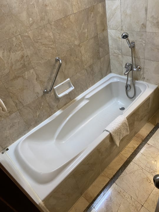 Zimmer Hotel Century Park