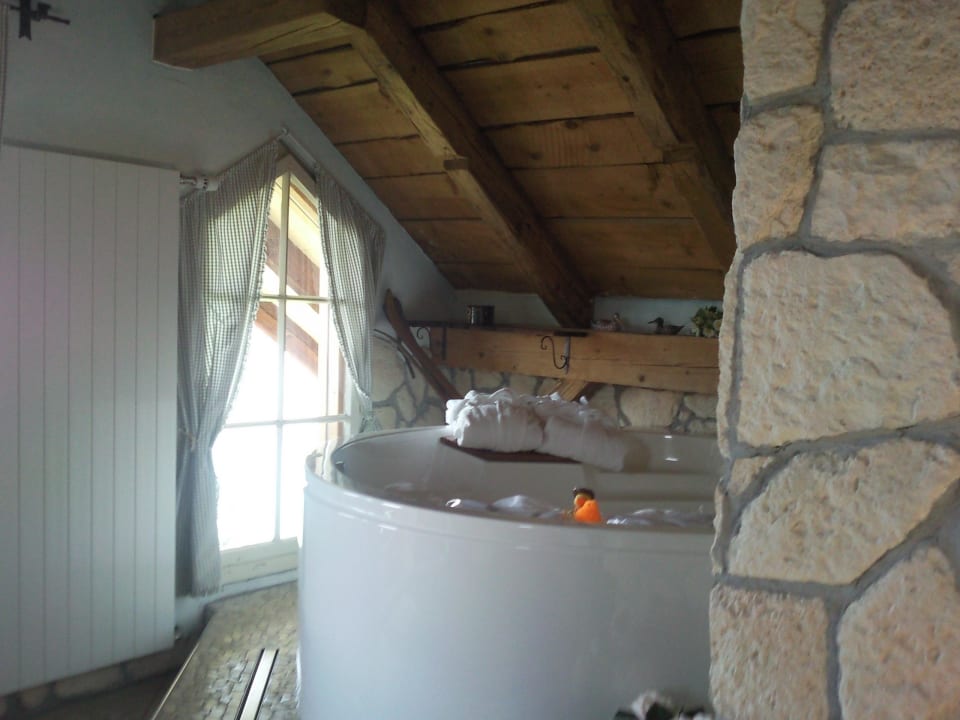 Whirlpool mit Seeblick Zeit & Traum  Hotel