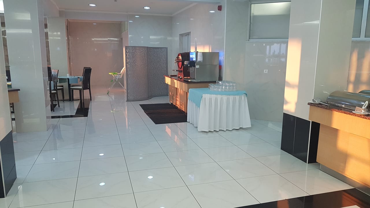 Gastro Grand Blue Beach Hotel