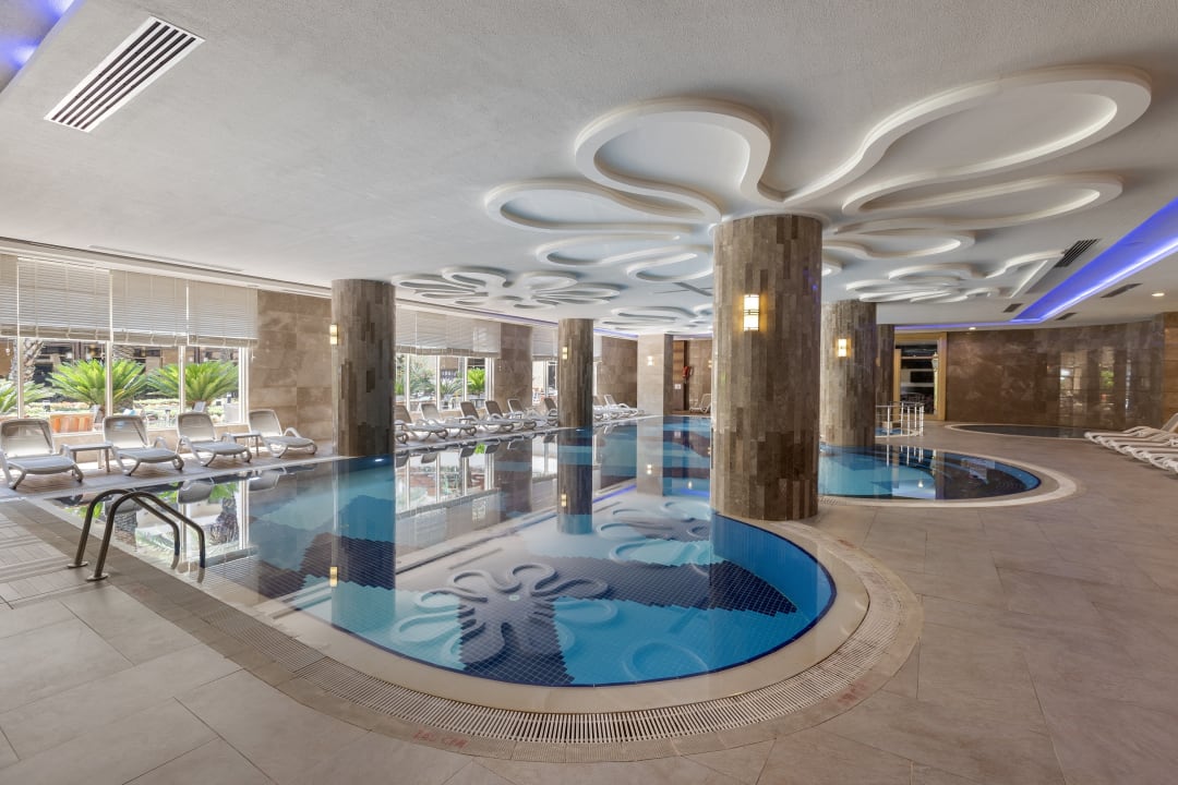 Pool Kirman Belazur Resort & Spa
