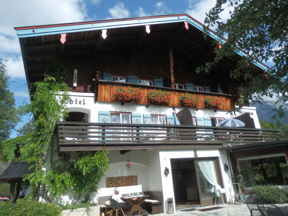 Außenansicht Stoll's Hotel Alpina