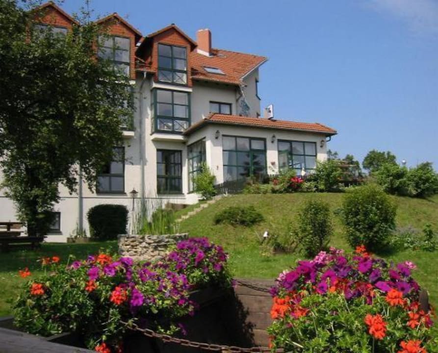 Hotelansicht Landhotel Burgenblick