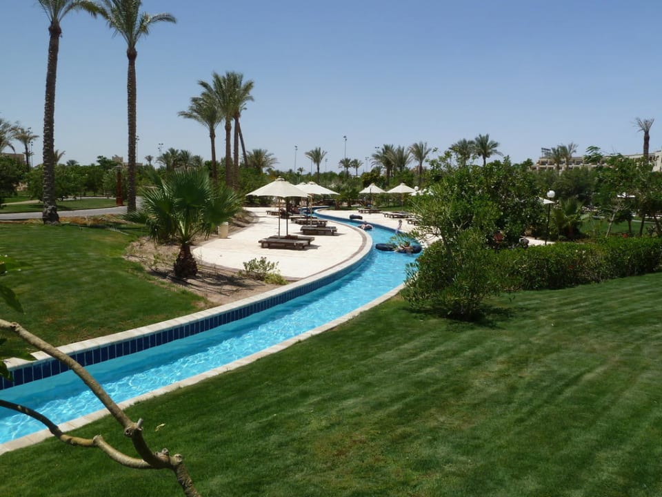 Separater Wasserkanal Steigenberger ALDAU Beach Hotel