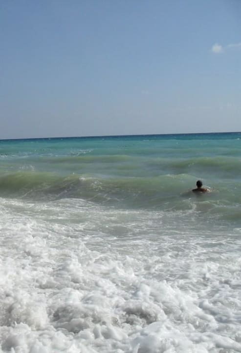 Wellen im Meer Seaden Sea World Resort & Spa