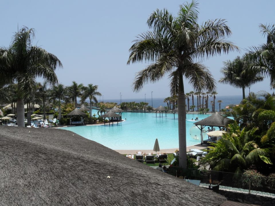 Piscine Red Level at Gran Meliá Palacio de Isora