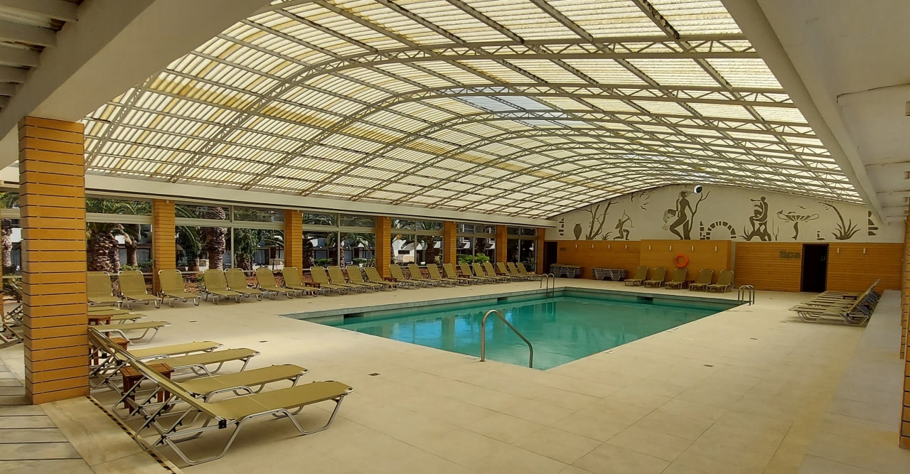 Pool Sol Marina Beach