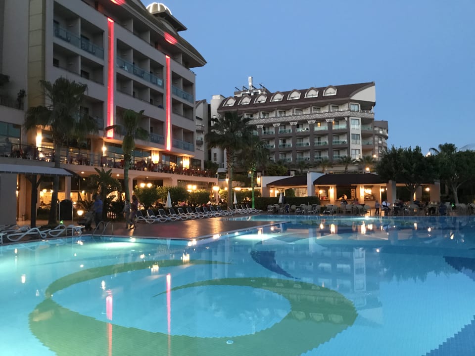 Außenansicht Aydinbey Kings Palace & Spa