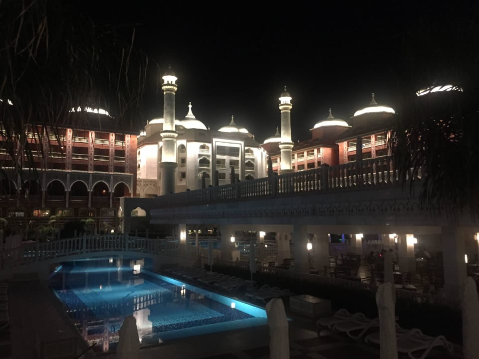 Beleuchtet ein Traum Royal Taj Mahal Hotel