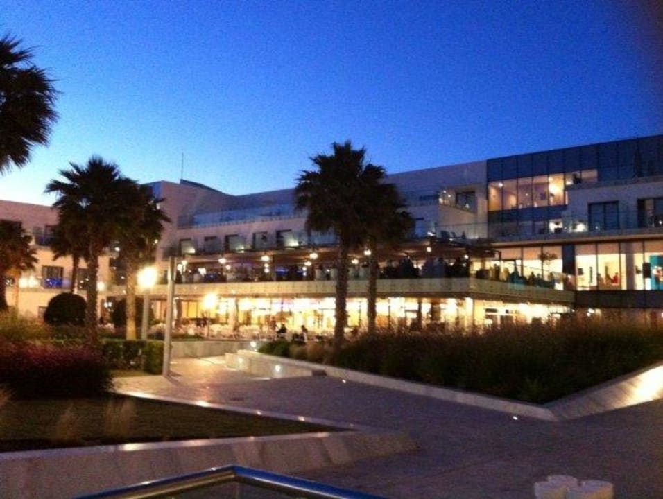 Blick von der Terrasse Abends Hipotels Gran Conil Hotel