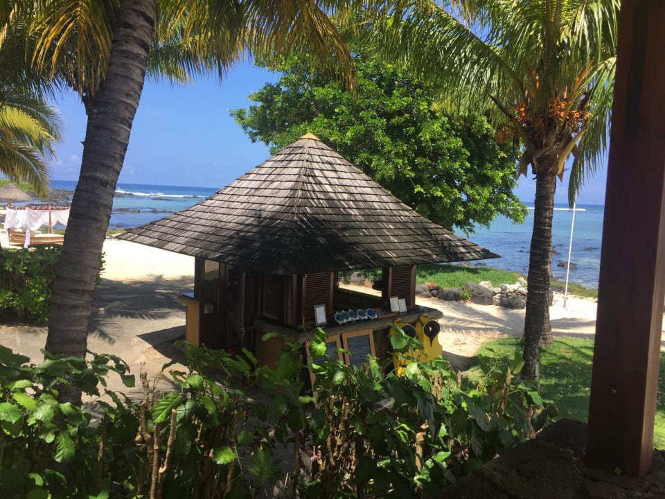 Strand Shanti Maurice Resort & Spa