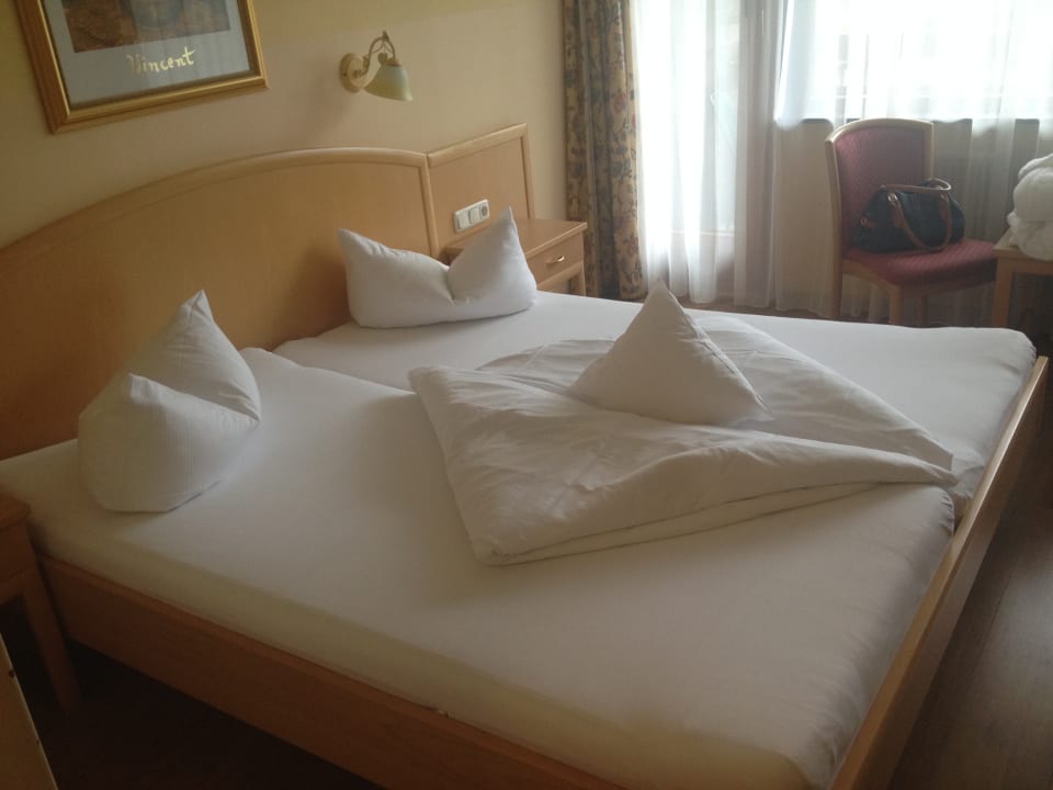 Zimmer Garni Hotel - Das Alpin Kaiserzeit