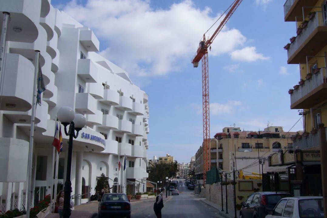 Bauarbeiten! db San Antonio Hotel + Spa