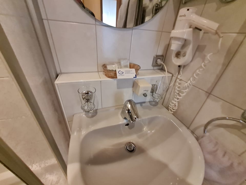 Zimmer Hotel Engel Kohler