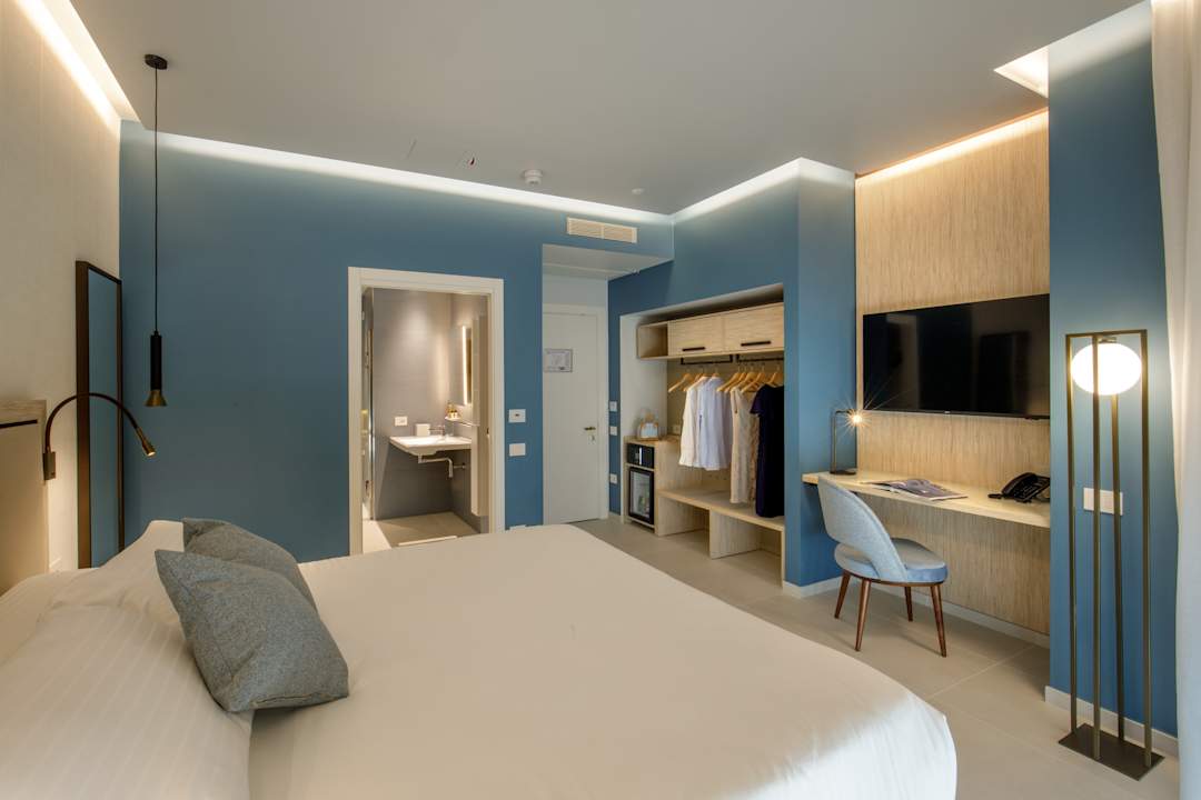 Zimmer Ambasciatori Suite Hotel