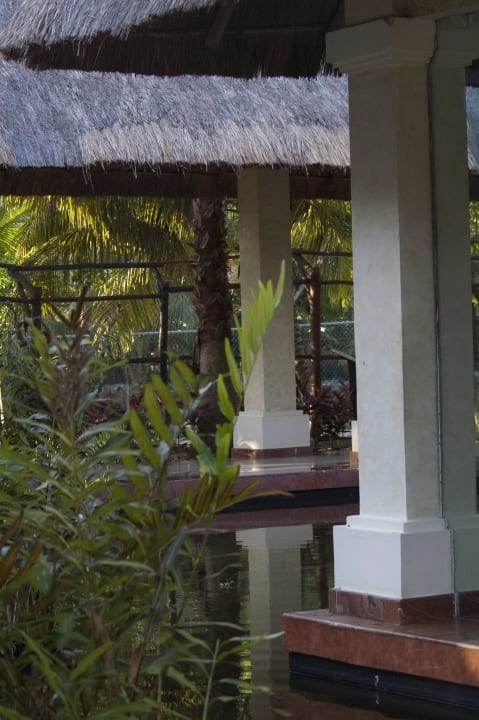 Bereich um die Restaurants Grand Palladium Kantenah Resort & Spa