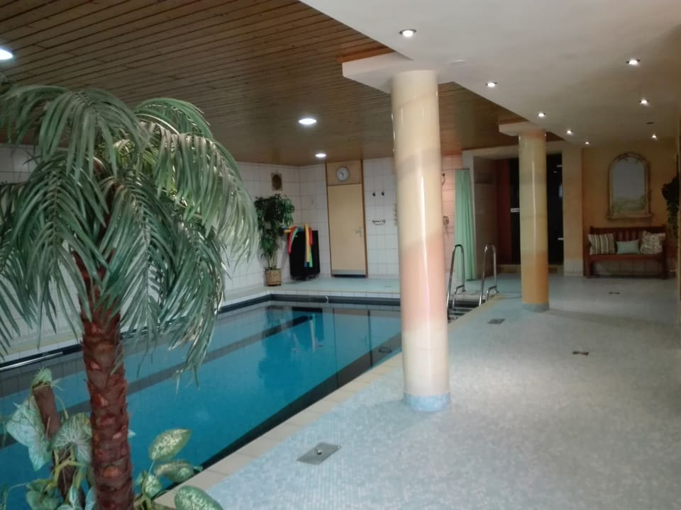 Pool Landhotel Talblick