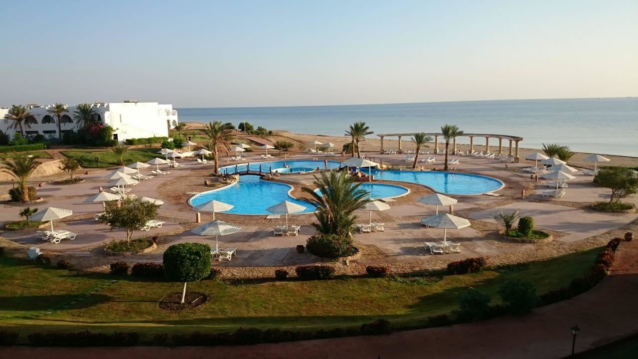 Pool Three Corners Equinox Beach Resort