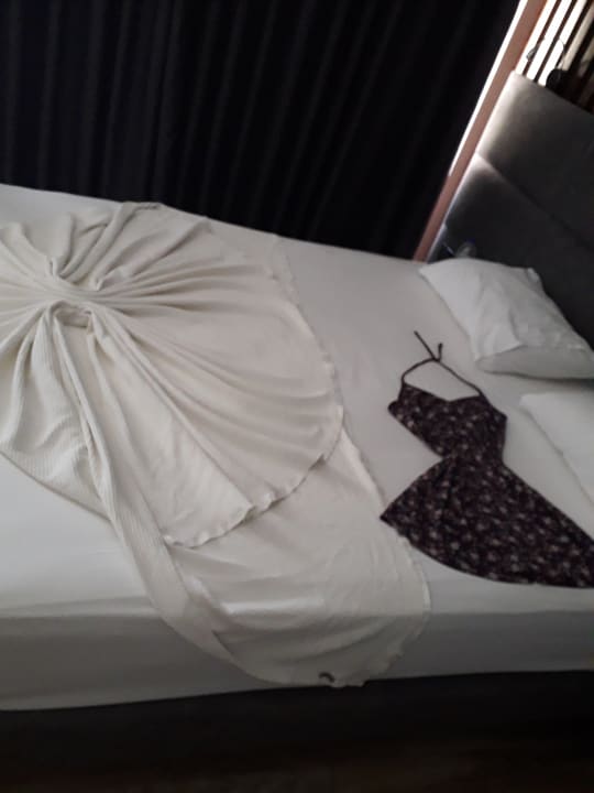 Zimmer Kaila Beach Hotel