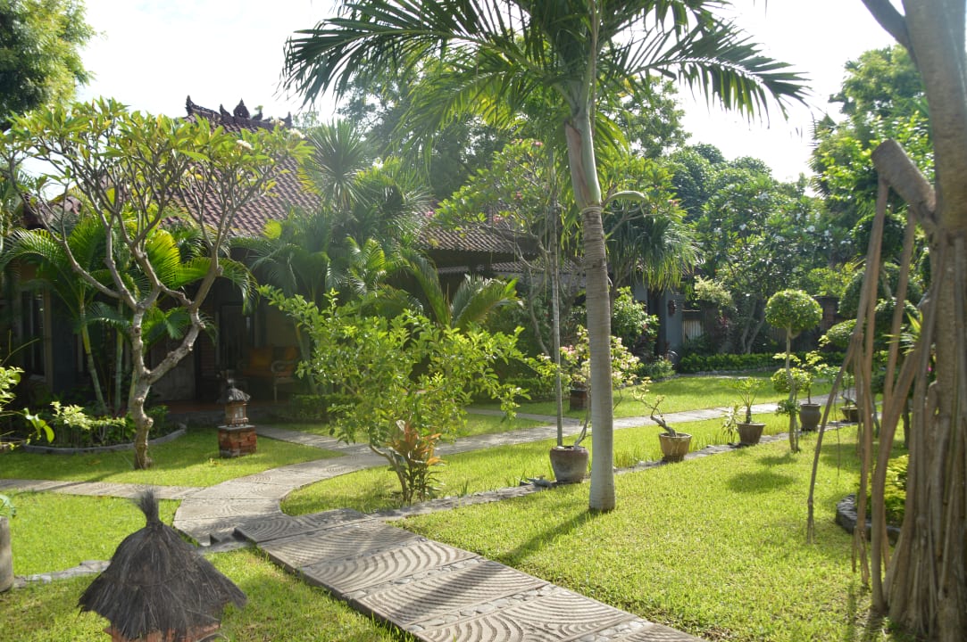 Gartenanlage Tirtasari Bungalows