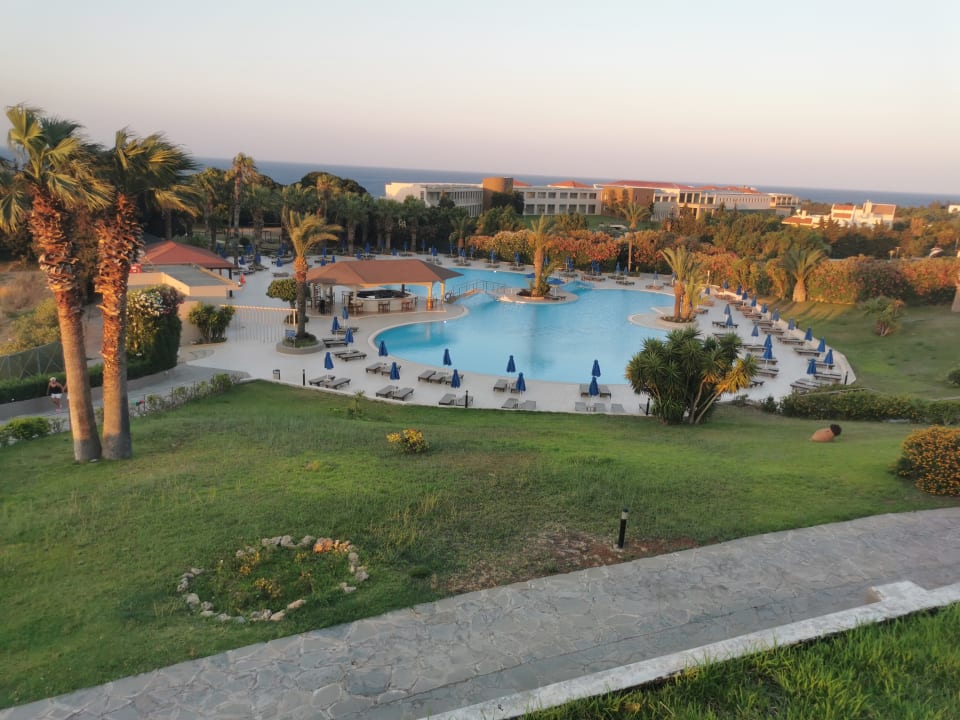 Pool Kresten Palace Hotel