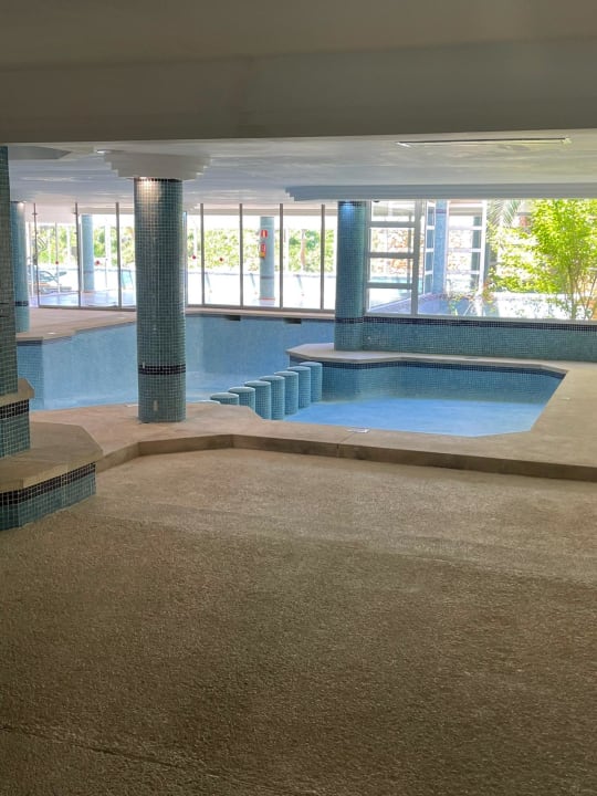 Pool Hotel Mariant Park