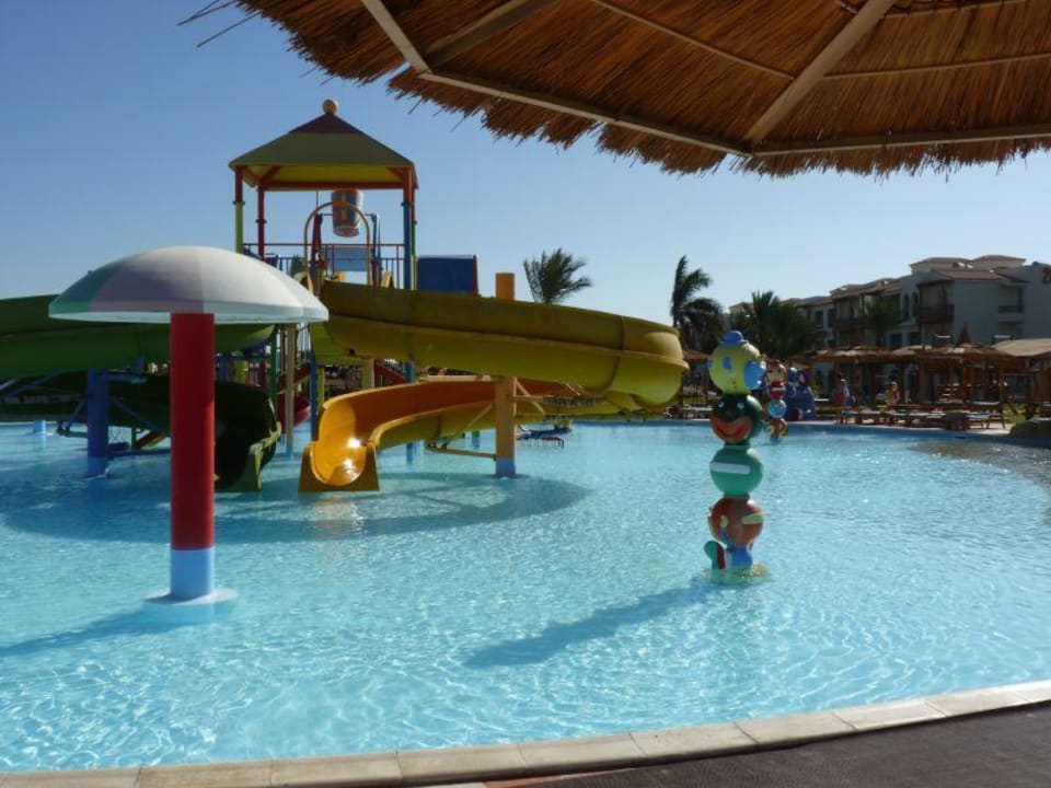 Basen i plac zabaw dla dzieci Pickalbatros Dana Beach Resort - Hurghada