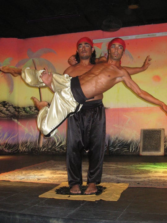 Fakiershow Hane Family Resort