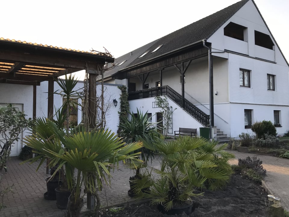 Palmenhof in Leegebruch  Gasthof & Pension Palmenhof