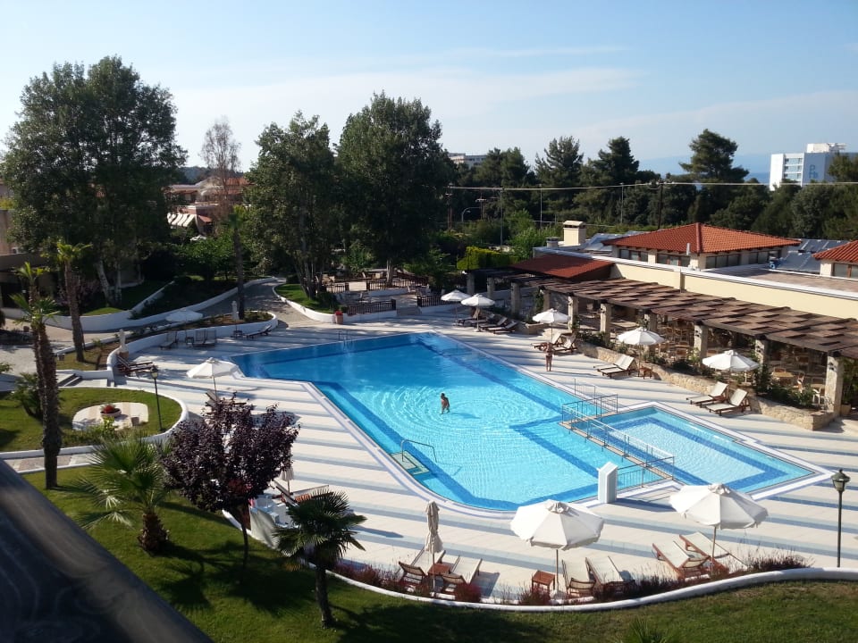 Pool Aegean Melathron Thalasso Spa Hotel