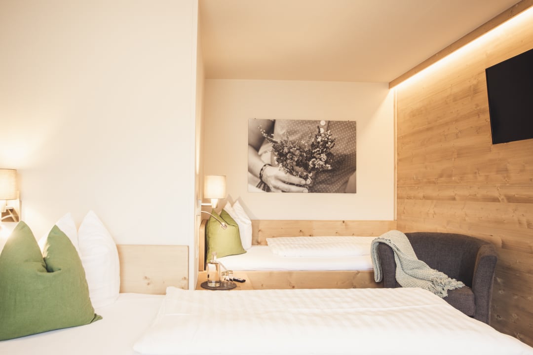 Zimmer Hotel Johanna mitten im Ötztal