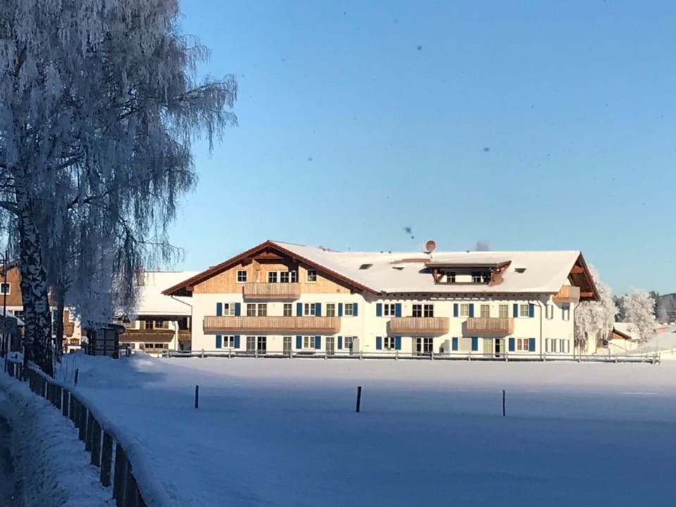 Außenansicht Alpenglück de Luxe Ferienwohnung am Forggensee
