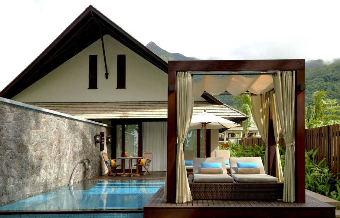 Beach Villa STORY Seychelles