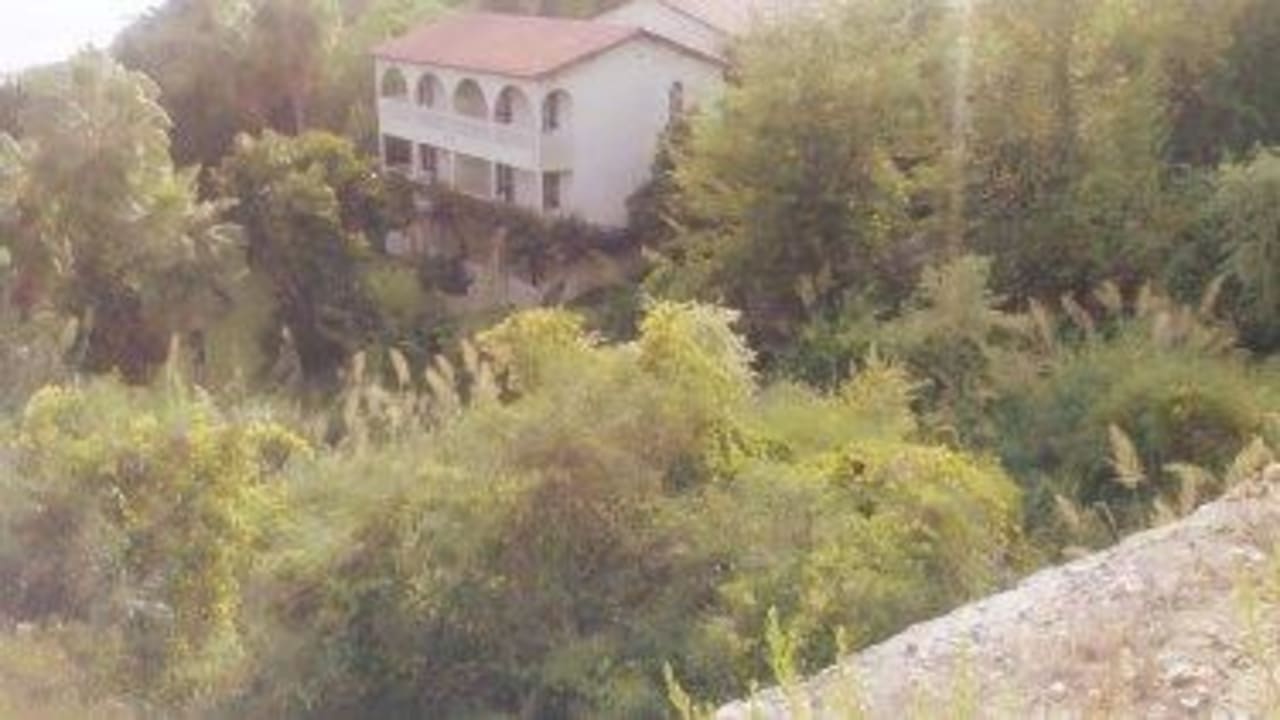 Blick von der Strasse Alara Hotel