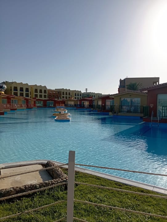Pool Hotel Titanic Palace