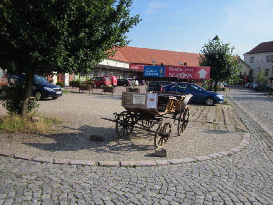 Hotelareal Hotel Chvalská Tvrz