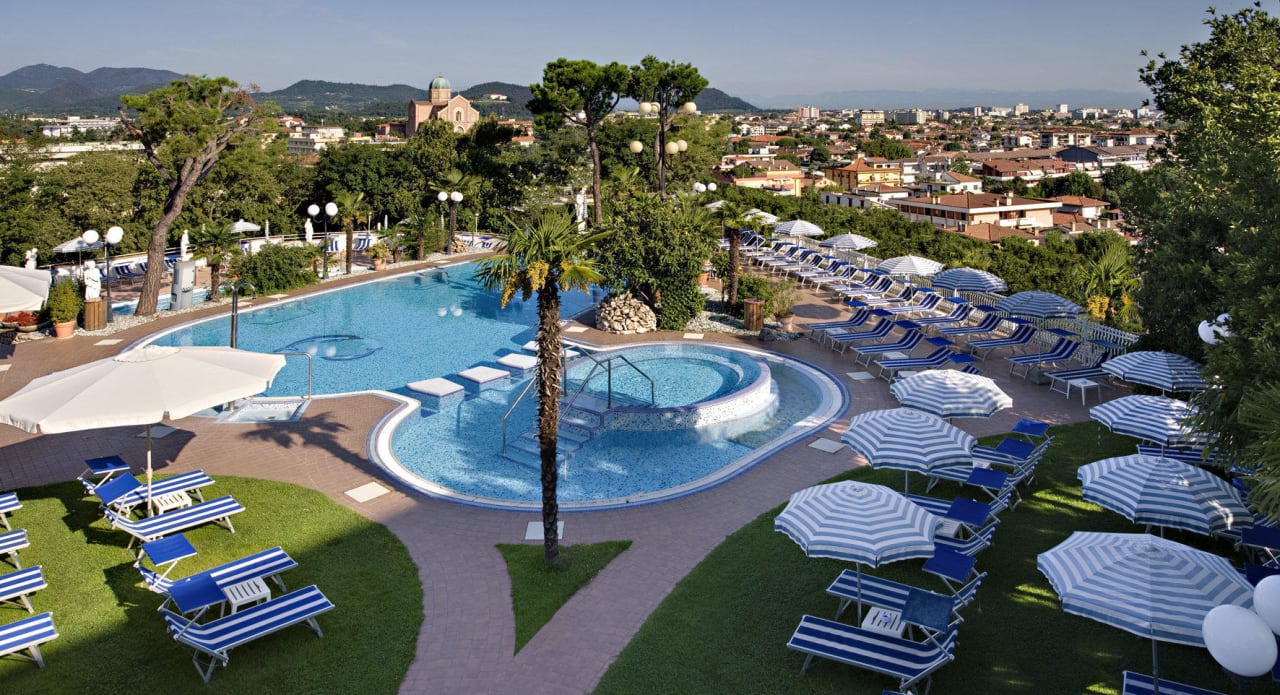 Piscine panoramiche Hotel Augustus Terme