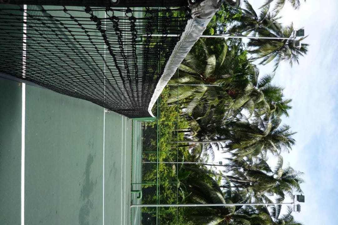 Tennisplatz im Jungel Royal Island