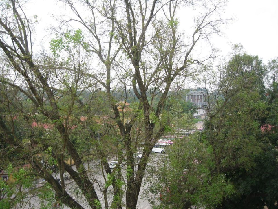 Blick nach rechts aus dem Zimmer Hotel ICC Hanoi