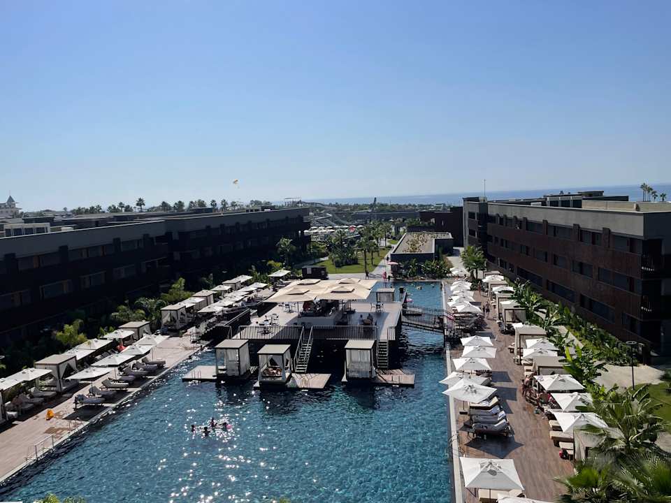 Pool Jacaranda Luxury Resort