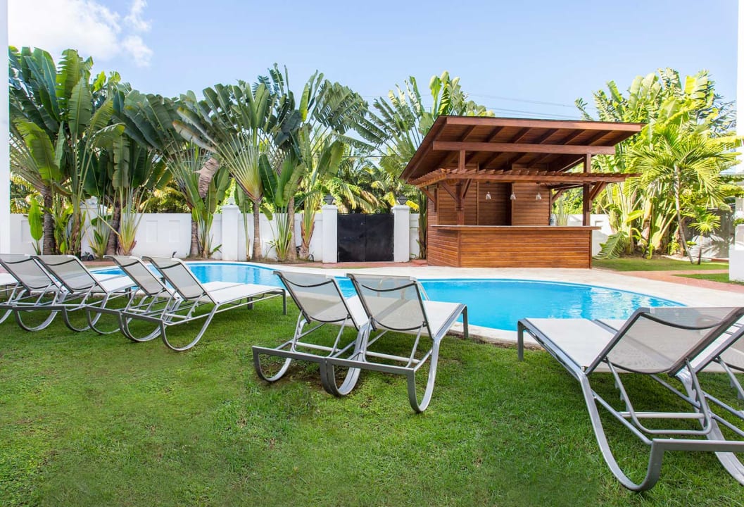 Pool Apartamentos Punta Cana