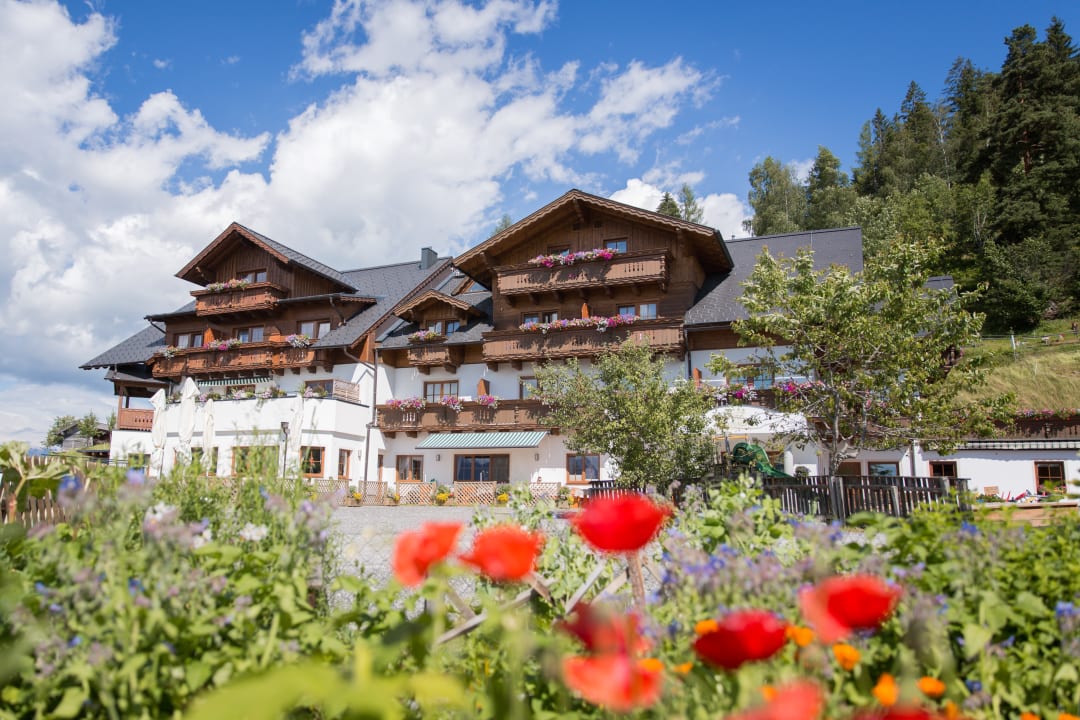 Außenansicht Hotel Schröckerhof