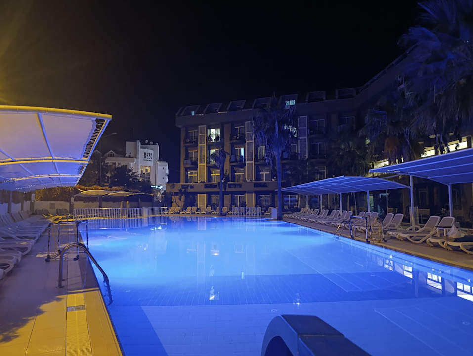 Pool Hotel Camyuva Beach