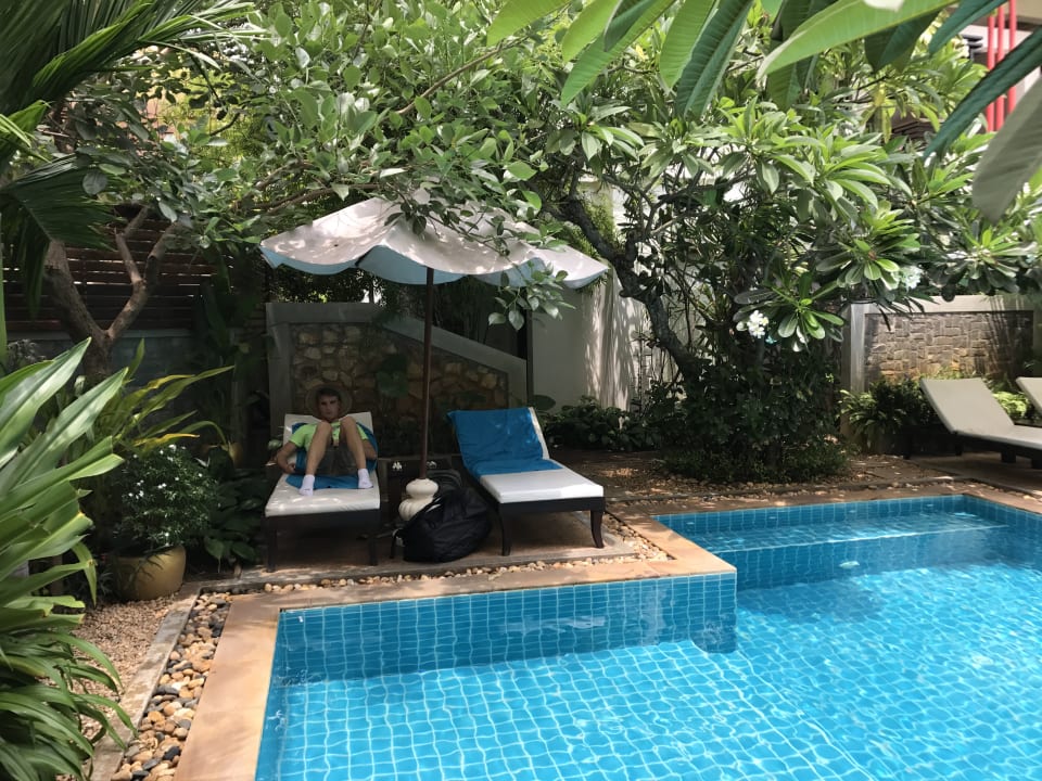 Pool Chronicle Angkor Hotel