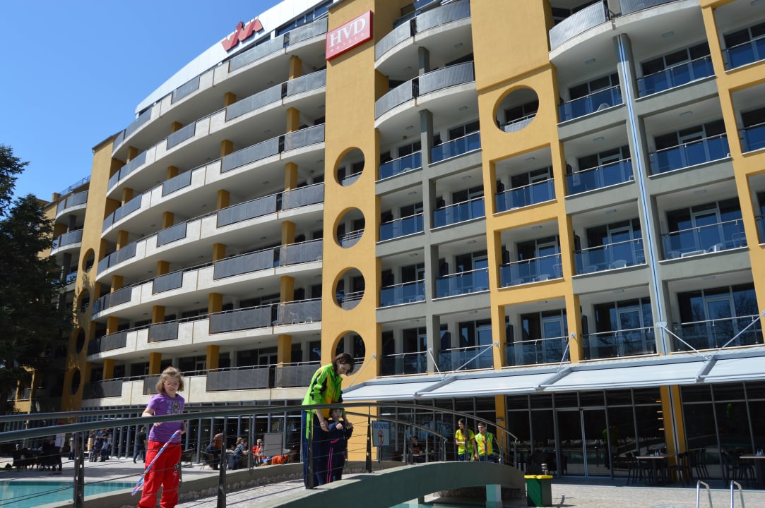 Sunny day HVD Viva Club Hotel