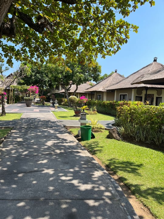 Gartenanlage Hotel Aneka Lovina